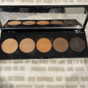 Bobbi Brown eyeshadow